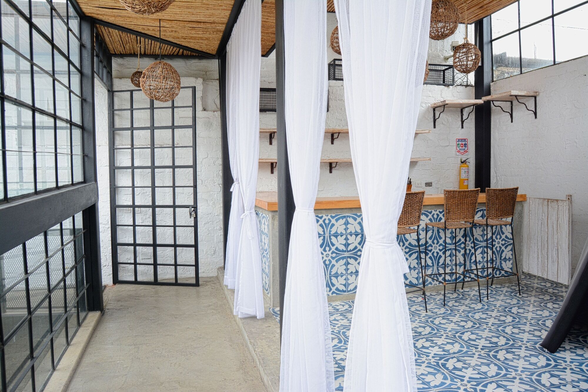 Alko Hotel Boutique Cali Zewnętrze zdjęcie